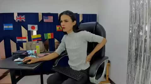 Aisha online show from 07-02-26, 08:04