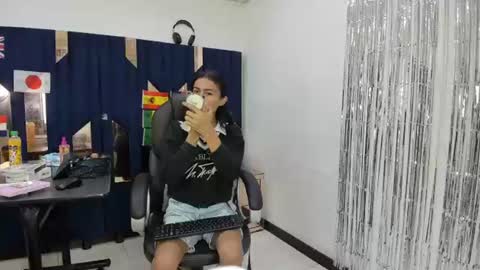 Aisha online show from 07-21-26, 07:05
