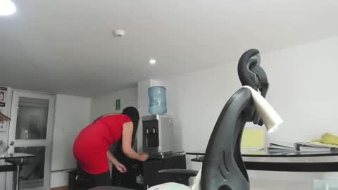 Katie   online show from 03-25-26, 03:40