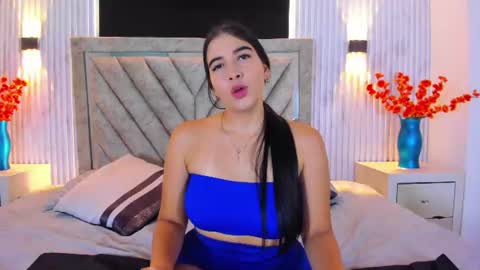Aisha Stones online show from 07-22-26, 12:08