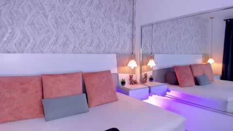 Aisha online show from 02-28-25, 03:26