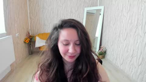 Aisha online show from 02-27-25, 11:20
