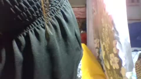 rosie online show from 02-23-25, 03:08