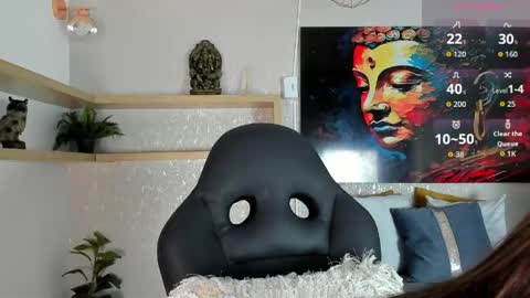 little aitana  online show from 04-22-26, 04:15