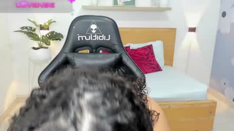 Snapshot of aixa_15 chatting on 02-28-25, 03:04 Aixa Burgos online show from 02-28-25, 03:04