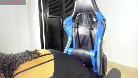 Snapshot of aixa_15 chatting on 10-10-25, 12:15 Aixa Burgos online show from 10-10-25, 12:15