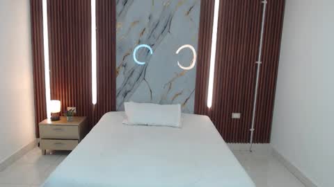 AIXA  online show from 09-21-25, 12:07