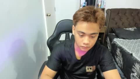 Snapshot of aizawa194624 chatting on 03-29-26, 05:46 aizawa194624 online show from 03-29-26, 05:46