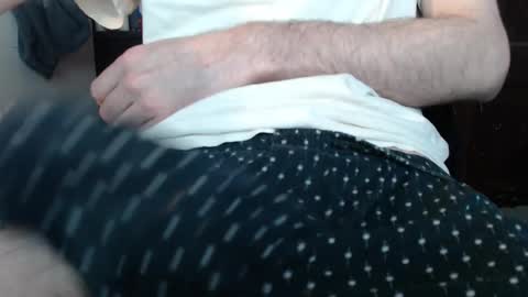 Snapshot of ajl080 chatting on 02-27-25, 04:10 aj online show from 02-27-25, 04:10