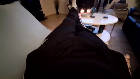 ak_2 online show from 01-07-26, 08:06