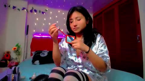 Snapshot of akai_krazna01 chatting on 11-22-25, 03:22 Akai Kraz online show from 11-22-25, 03:22