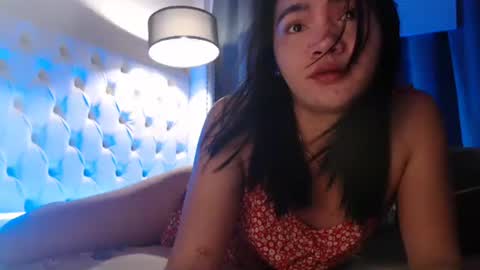 akamamiki25 online show from 05-10-26, 11:37
