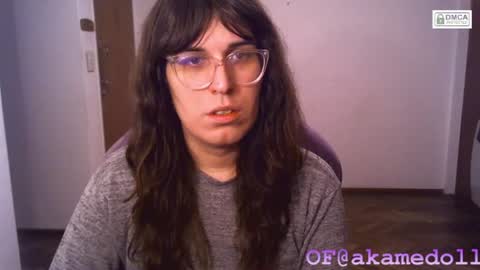 Snapshot of akamedolle chatting on 07-13-26, 04:37 Veronica Akame 3 online show from 07-13-26, 04:37