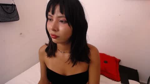 Snapshot of akane_uwu chatting on 05-31-26, 06:09 A K A N E U W U online show from 05-31-26, 06:09