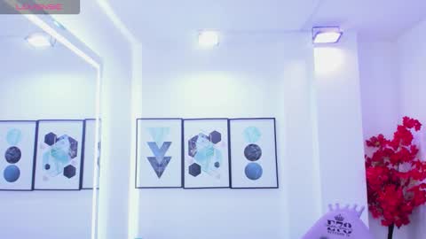 Snapshot of akaza_hakuji_ chatting on 02-28-26, 12:17 Azaka online show from 02-28-26, 12:17