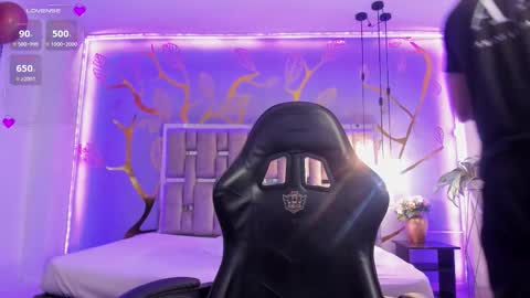 akazaboy online show from 10-09-25, 08:18