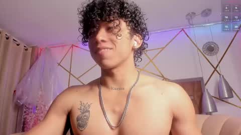Snapshot of akazaboy chatting on 04-29-26, 05:33 akazaboy online show from 04-29-26, 05:33