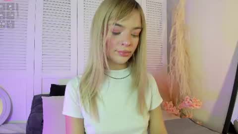 Abby Angel online show from 06-11-26, 03:43