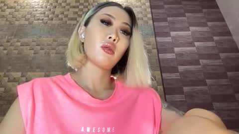 Akemi online show from 10-26-25, 11:31