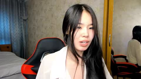 akiba_cute online show from 05-19-26, 12:22
