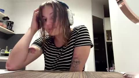 Marry online show from 05-28-26, 07:11