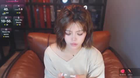 Snapshot of akina520 chatting on 06-04-26, 10:21 Aki online show from 06-04-26, 10:21
