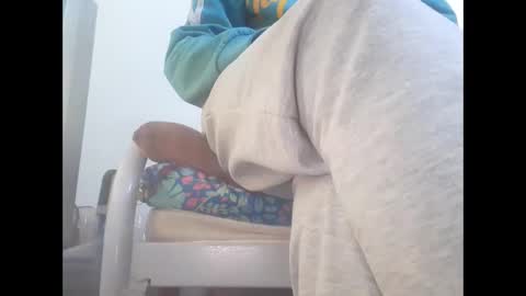 Snapshot of akram_40 chatting on 01-16-26, 08:07 Brown arab man online show from 01-16-26, 08:07