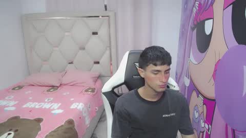 Akyra latin online show from 01-17-26, 04:11