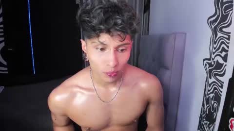 Ander uwu online show from 06-25-26, 03:39