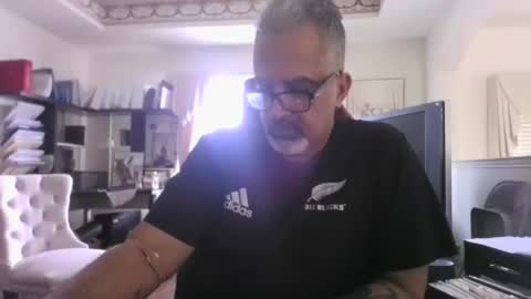 aladdin31673 online show from 03-25-26, 05:19