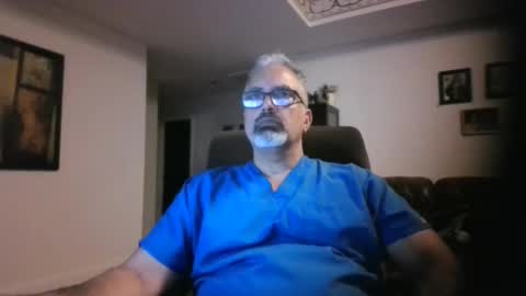 aladdin31673 online show from 06-02-26, 02:57