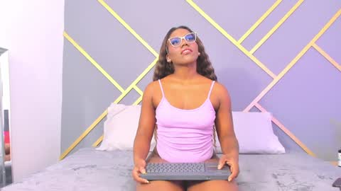 alaia_colins online show from 01-27-25, 04:09