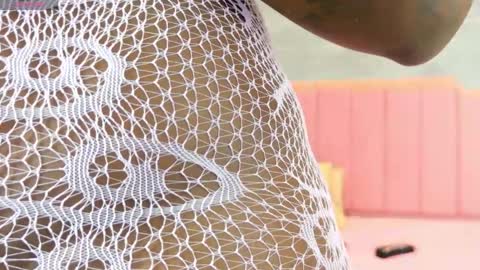 alaia_colins online show from 05-01-26, 12:15