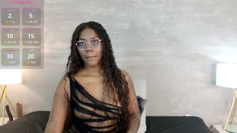alaia_colins online show from 06-10-26, 12:44
