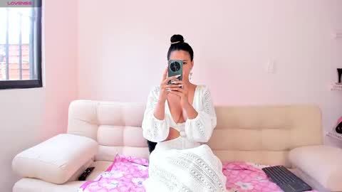 Alaia  online show from 03-02-25, 06:19