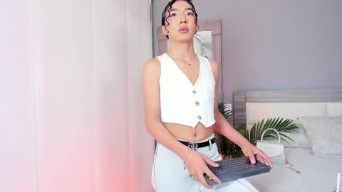 alaiaguerra online show from 09-13-25, 07:35