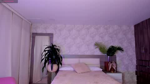 alaiaguerra online show from 04-07-26, 07:47