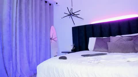 Alaia online show from 03-08-26, 02:04