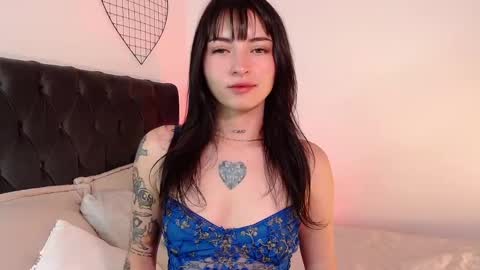 Snapshot of alailayong chatting on 01-15-25, 06:29 alailayong online show from 01-15-25, 06:29