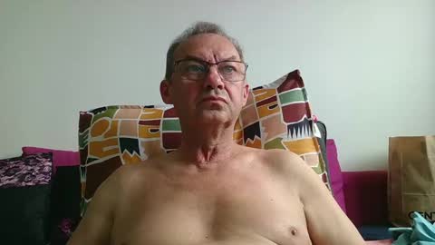 alain5159 online show from 05-07-26, 08:09