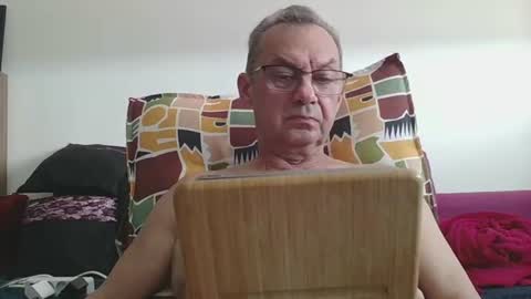 alain5159 online show from 06-19-26, 01:26