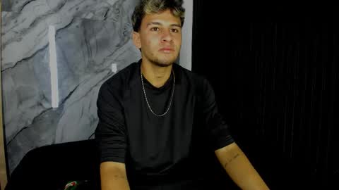 Snapshot of alan__smith chatting on 11-19-25, 07:58 alan__smith online show from 11-19-25, 07:58