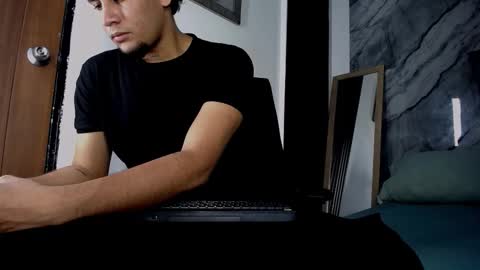 Snapshot of alan__smith chatting on 01-06-26, 07:17 alan__smith online show from 01-06-26, 07:17