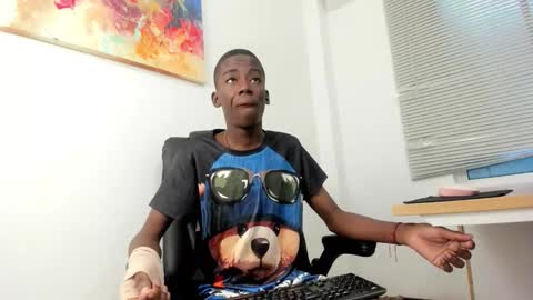 alan_blacke online show from 11-19-25, 01:22