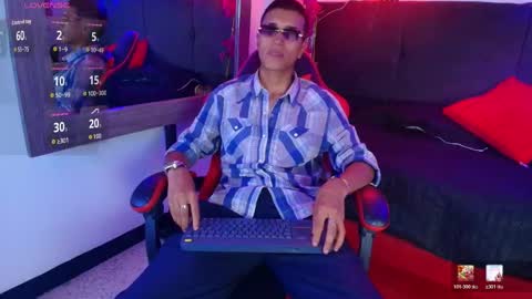 alan_colthon online show from 05-20-26, 03:34