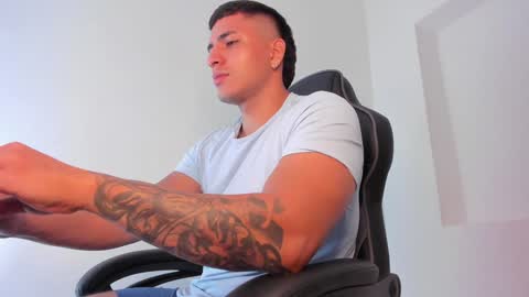 Alan online show from 02-06-25, 06:13