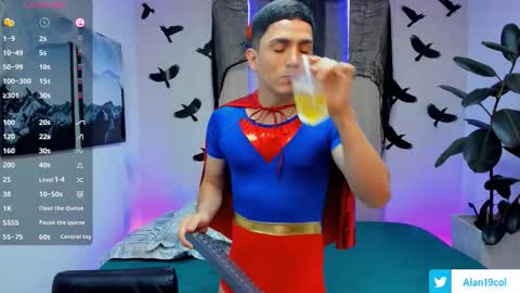 Alan  Kevin can we reach 100 thumbs up please guys  online show from 10-26-25, 11:38