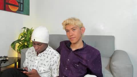 Snapshot of alan_scot chatting on 12-04-24, 08:18 Alan and Criss - WE JUST FRIENDS WITH BENEFITS BOTH VERS online show from 12-04-24, 08:18