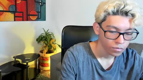 Snapshot of alan_scot chatting on 01-07-25, 01:28 Alan and Criss - WE JUST FRIENDS WITH BENEFITS BOTH VERS online show from 01-07-25, 01:28