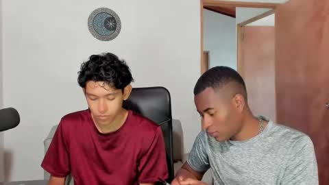 Alan and Criss - WE JUST FRIENDS WITH BENEFITS BOTH VERS online show from 02-05-26, 07:07